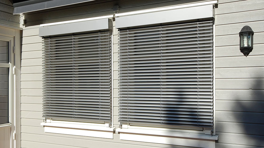 C50 Utvendige persienner